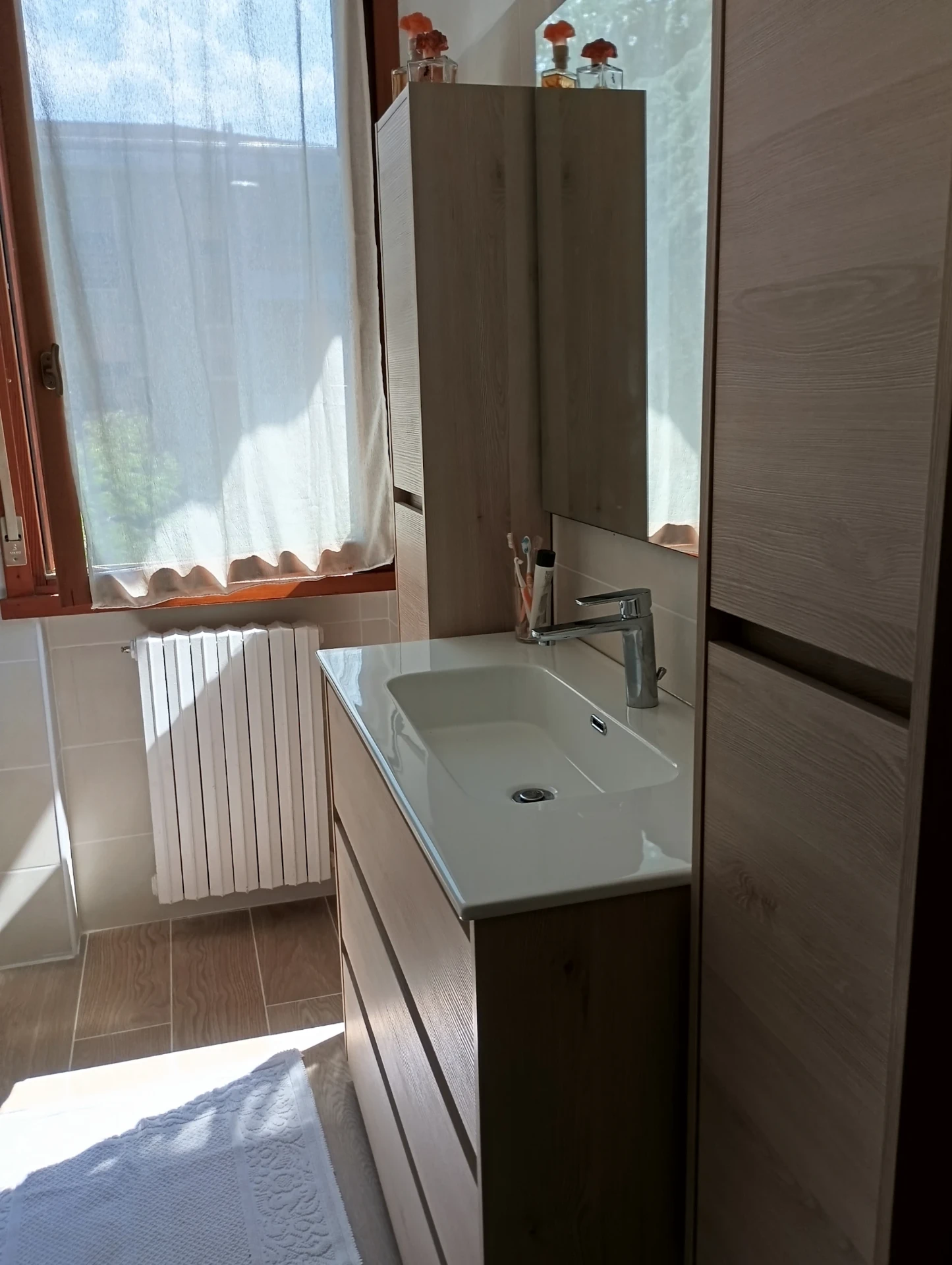 Foto cliente trasformazione vasca in doccia - Silvana Sesenna