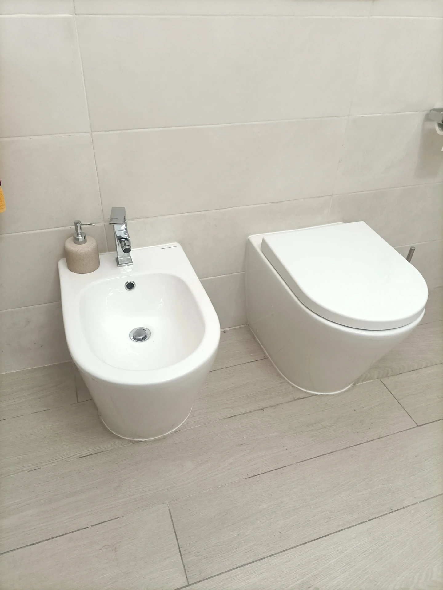 Foto cliente trasformazione vasca in doccia - Caterina Lanzanova